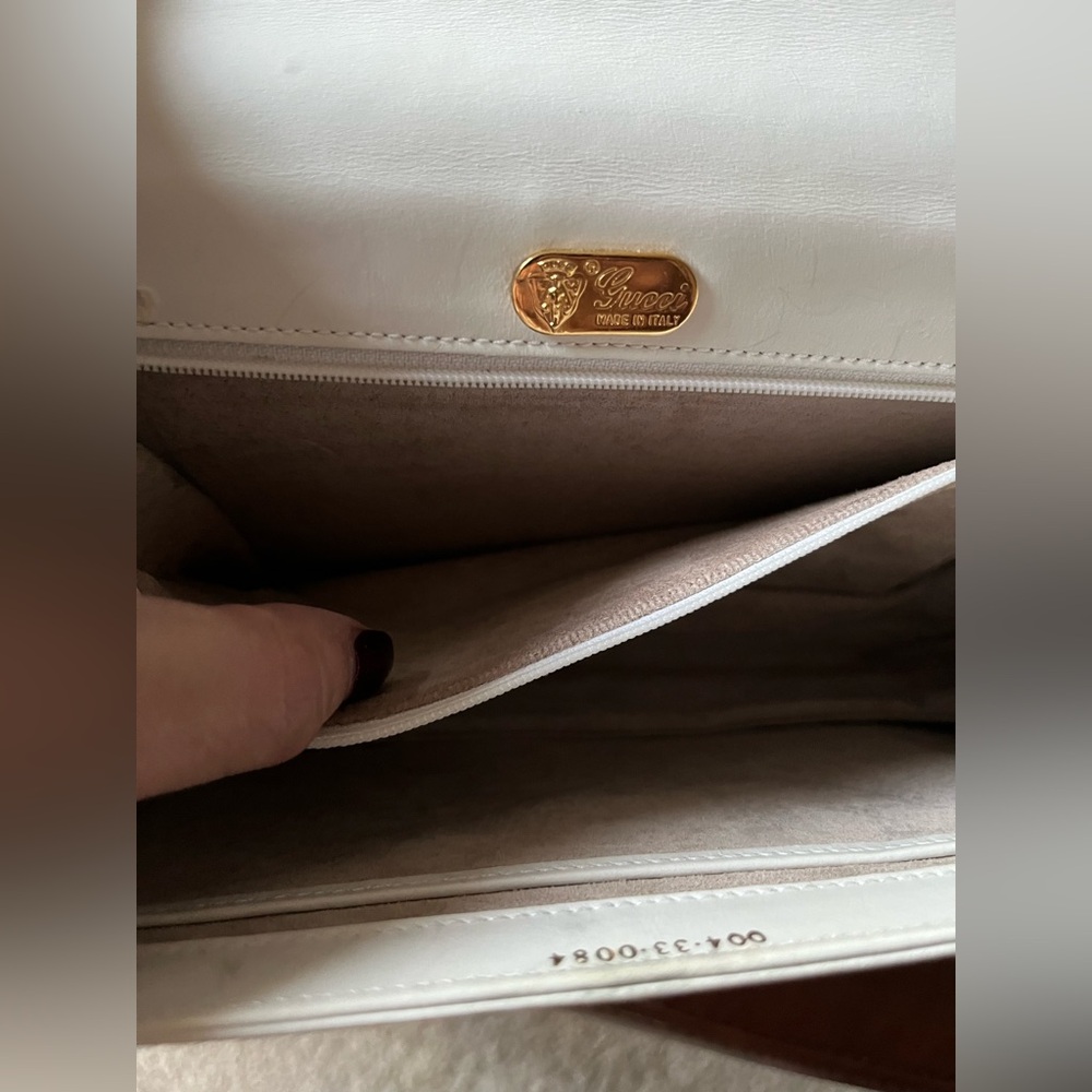 Authentic Gucci Purse - Picture 11 of 15